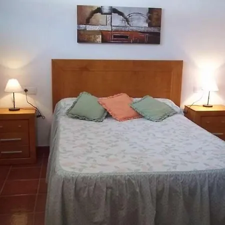Sleeps 4 Wifi * פאמארה